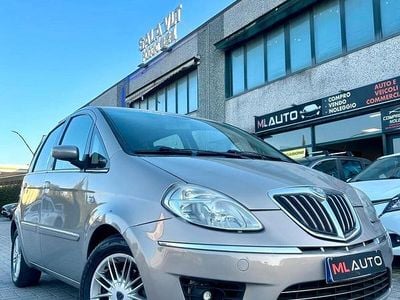 Usata Lancia Musa 77 CV (56 kW) 2009 Oro Monovolume