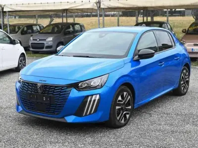 Usata Peugeot 208 Allure 101 CV (74 kW) 2024 Blu Utilitaria