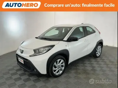 Usata Toyota Aygo X Active 72 CV (52 kW) 2022 Bianco SUV