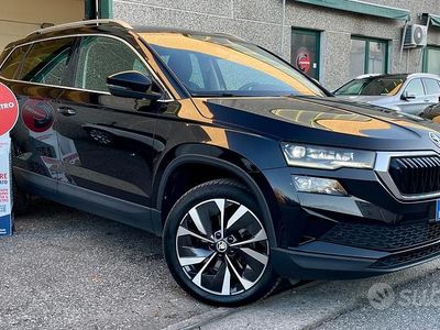 Nero Usata 2022 Skoda Karoq Style SUV | 21.999 € (Buon prezzo)