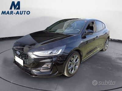 Nero Usata 2022 Ford Focus ST-Line Berlina | 20.990 € (Buon prezzo)