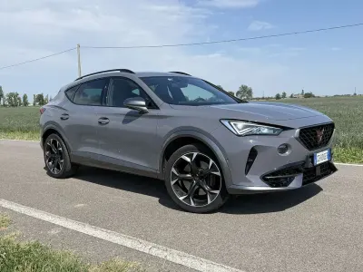 Usata Cupra Formentor VZ3 310 CV (228 kW) 2021 Grigio SUV