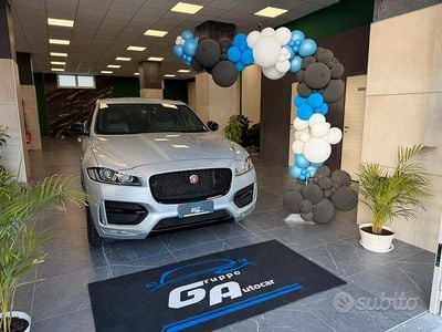 Usata Jaguar F-Pace R-Sport 180 CV (132 kW) 2019 Grigio SUV