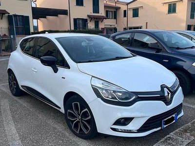 Usata Renault Clio IV 75 CV (55 kW) 2018 Bianco Berlina