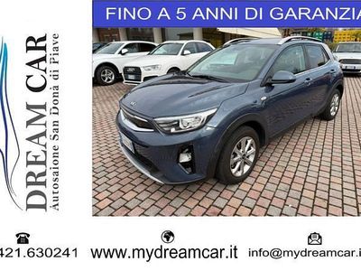 Usata Kia Stonic Style 101 CV (74 kW) 2019 Grigio scuro SUV