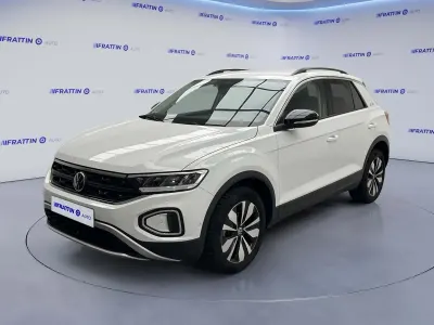Usata VW T-Roc Life 116 CV (85 kW) 2025 Bianco SUV