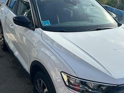 Usata VW T-Roc 115 CV (84 kW) 2019 Bianco SUV