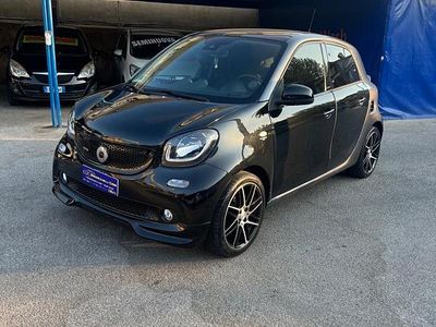 Usata Smart ForFour Brabus 109 CV (80 kW) 2017 Nero Utilitaria
