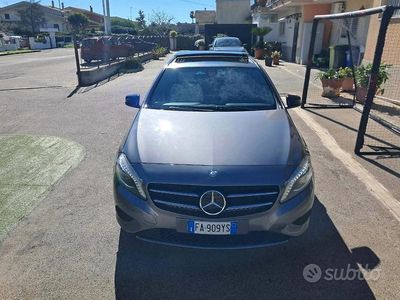 Usata Mercedes A180 Executive 109 CV (80 kW) 2015 Grigio Berlina