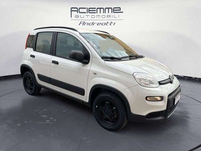 Usata Fiat Panda 4x4 S 85 CV (62 kW) 2019 Bianco Utilitaria