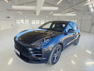 Usata Porsche Macan 245 CV (180 kW) 2020 Grigio SUV