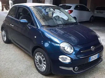 Usata Fiat 500 Lounge 69 CV (50 kW) 2020 Blu/azzurro Cabrio