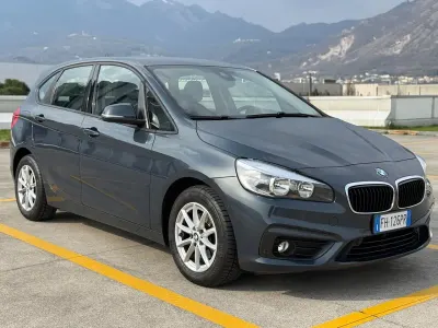 Usata BMW 216 Active Tourer Luxury Line 116 CV (85 kW) 2017 Grigio Monovolume