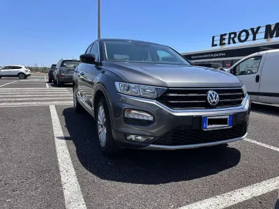 Usata VW T-Roc Style 116 CV (85 kW) 2020 Grigio SUV