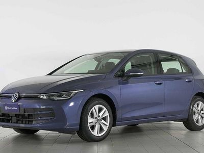 Usata VW Golf VIII Life 116 CV (85 kW) 2025 Blu