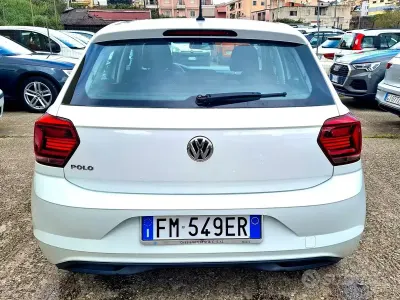 Usata VW Polo Comfortline 80 CV (58 kW) 2018 Bianco Utilitaria