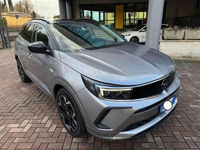 Usata Opel Grandland X Ultimate 131 CV (96 kW) 2022 Grigio SUV