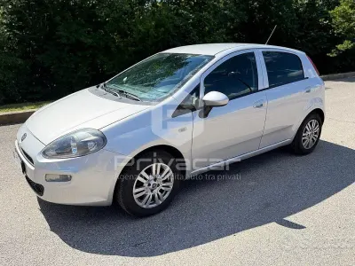 Brugt Fiat Punto Lounge 77 HK (56 kW) 2017 Grå Hatchback
