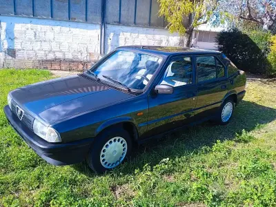 Usata Alfa Romeo 33 79 CV (58 kW) 1989 Grigio Berlina