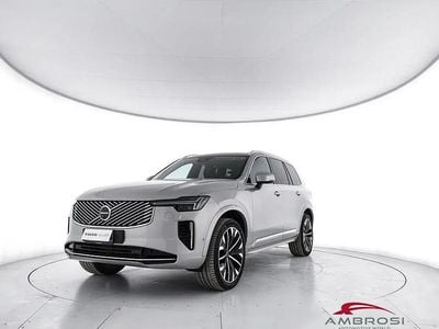Usata Volvo XC90 Plus 250 CV (183 kW) 2025 Argento SUV