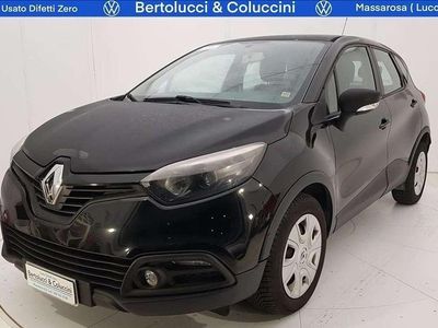 Usata Renault Captur Life 90 CV (66 kW) 2016 Nero metallizzato SUV