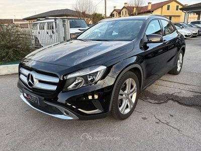 Usata Mercedes GLA220 177 CV (130 kW) 2016 Nero SUV