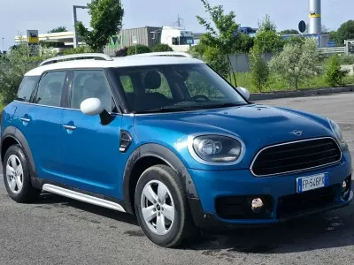 Usata Mini Cooper D Countryman Business 150 CV (110 kW) 2018 Blu/azzurro SUV