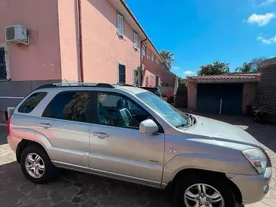 Usata Kia Sportage 140 CV (102 kW) 2007 Grigio SUV