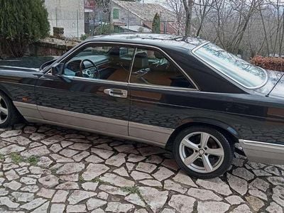 Usata Mercedes 500 245 CV (180 kW) 1986 Nero Coupé