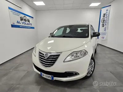 Usata Lancia Ypsilon S 69 CV (50 kW) 2012 Beige Utilitaria