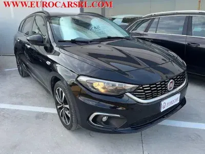 Usata Fiat Tipo Lounge 119 CV (87 kW) 2020 Blu Station wagon