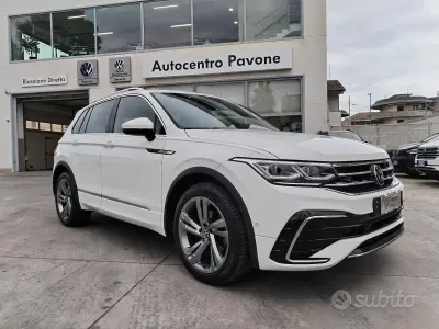 Usata VW Tiguan R-line 150 CV (110 kW) 2023 Pure white SUV