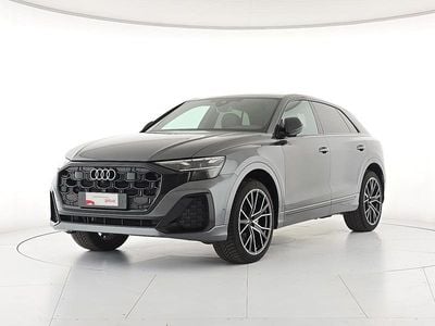 Usata Audi Q8 S-Line 286 CV (210 kW) 2024 Grigio SUV
