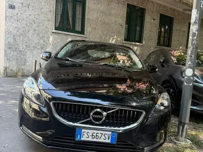 Usata Volvo V40