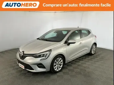 Usata Renault Clio Intens 140 CV (102 kW) 2021 Argento Utilitaria