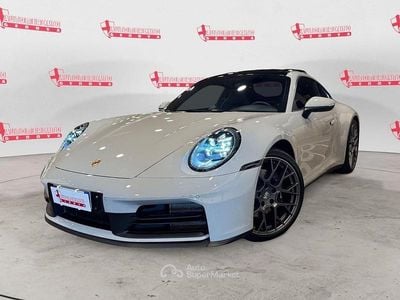 Usata Porsche 911 Carrera Chrono 394 CV (289 kW) 2025 Grigio Coupé