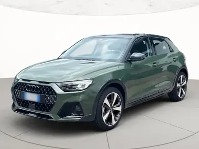 Usata Audi A1 Ambiente 150 CV (110 kW) 2024 Verde distretto metallizzato g SUV