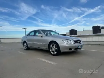 Usata Mercedes S320 224 CV (164 kW) 1998 Grigio Berlina