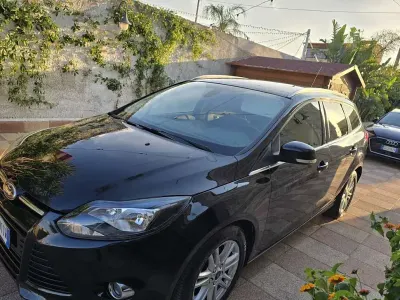 Usata Ford Focus Titanium 116 CV (85 kW) 2013 Nero Station wagon