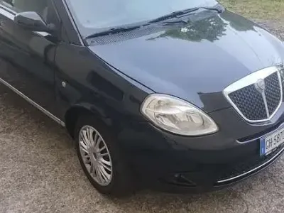 Usata Lancia Ypsilon 60 CV (44 kW) 2007 Utilitaria