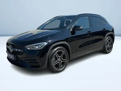 Usata Mercedes GLA250 Premium 160 CV (117 kW) 2021 Nero SUV