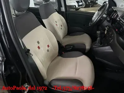 Usata Fiat Panda Lounge 69 CV (50 kW) 2012 Nero Utilitaria