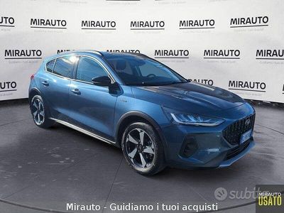 Usata Ford Focus Active 125 CV (91 kW) 2022 Grigio scuro Berlina