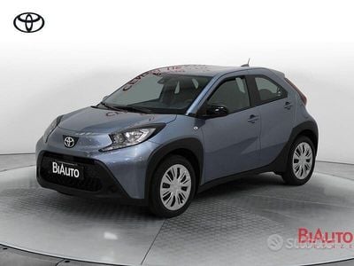 Blu Nuova 2025 Toyota Aygo X Active SUV | 15.850 € (Buon prezzo)