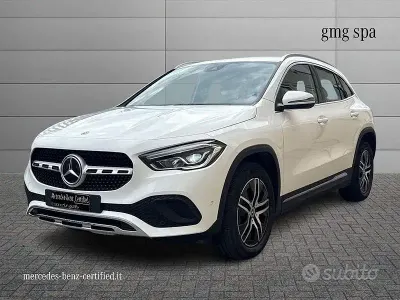 Usata Mercedes GLA200 150 CV (110 kW) 2022 Bianco SUV