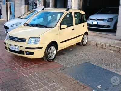 Usata Fiat Panda Emotion 60 CV (44 kW) 2008 Giallo Utilitaria