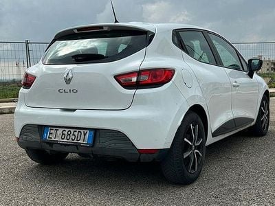 Usata Renault Clio IV 75 CV (55 kW) 2013 Bianco Berlina