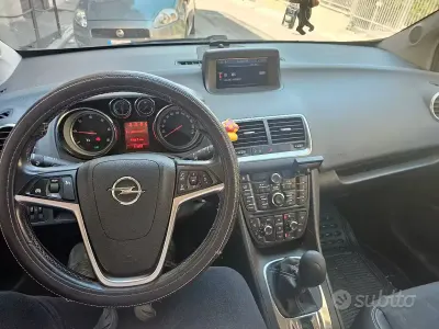 Usata Opel Meriva 75 CV (55 kW) 2010 Grigio Monovolume