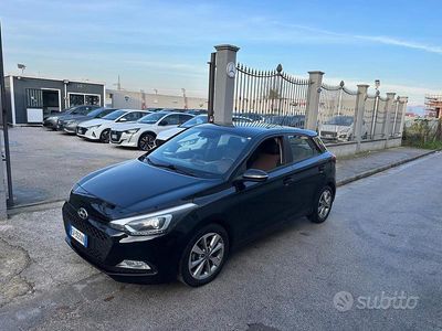 Usata Hyundai i20 Classic 84 CV (61 kW) 2015 Nero Berlina