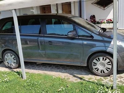 Usata Opel Zafira Cosmo 150 CV (110 kW) 2011 Grigio Monovolume